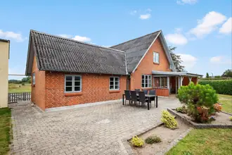 Maja, 124 m², krunt 2000 m²