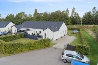 Rækkehus på Løgparken 27, Holme-Olstrup, 4684 Holmegaard