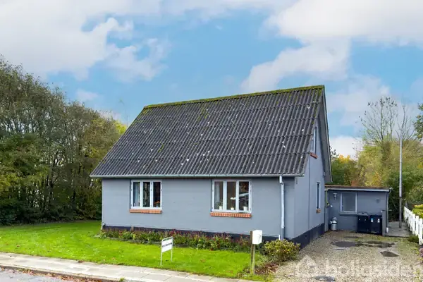 Villa på Stadion Alle 16, 7860 Spøttrup