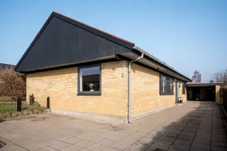 Villa på Engsvinget 3, 8462 Harlev J