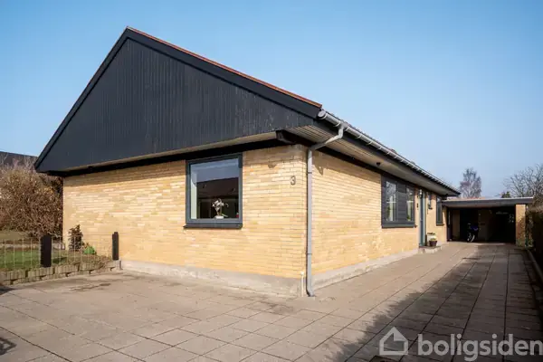 Villa på Engsvinget 3, 8462 Harlev J