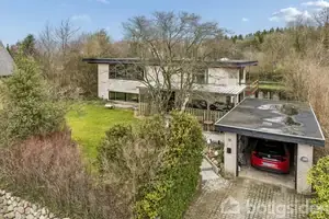 Villa på Storhøjvej 18, 8831 Løgstrup