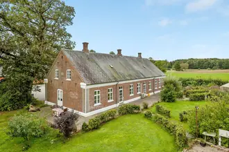 Landejendom på Tiufkærvej 141, Tiufkær, 7000 Fredericia