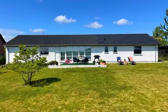 Villa på Sønderbro 15, 8310 Tranbjerg J