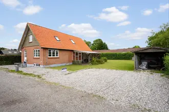 Villa på Tværgade 3, Frederiks, 7470 Karup J