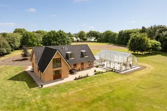 Villa på Fårupvej 53, Fårup, 8471 Sabro