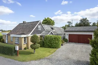 Villa på Elkærvej 1, Hellested, 4652 Hårlev