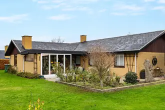 Villa på Bøgevang 11, Fløng, 2640 Hedehusene