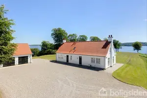 Landejendom på Løvdalsvej 9, 9500 Hobro