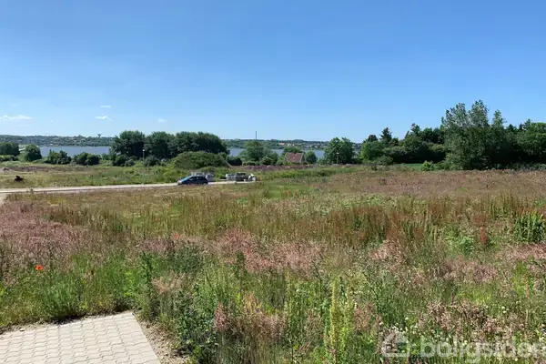 Helårsgrund på Jordbærlunden 3, 7600 Struer