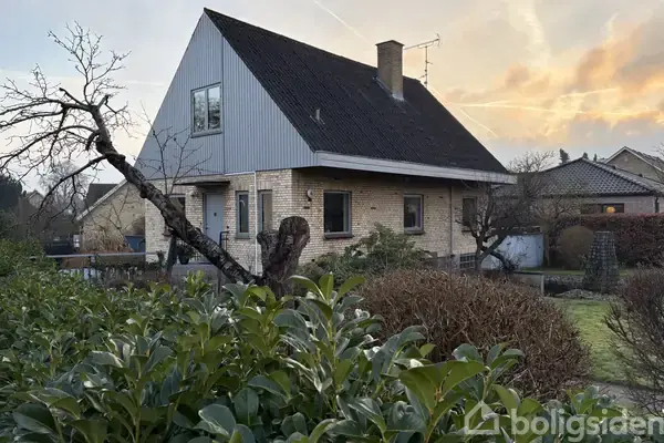 Villa på Skodsborgvej 42, 2830 Virum