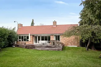 Høeghsmindevej 16 Villa