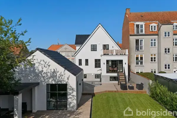 Villa på Strandvejen 44, 4600 Køge
