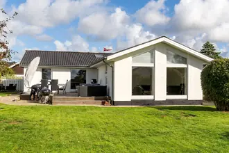 Villa på Tinggårdslunden 44, 4030 Tune
