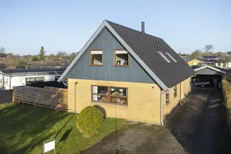 Villa på Hyacintvej 4, 9800 Hjørring