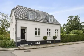 Villa på Sandageralle 1, 8300 Odder