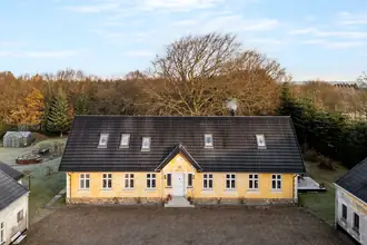 Landejendom på Østergårdvej 1, V. Smidstrup, 7321 Gadbjerg