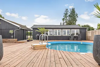 Fritidshus på To-Bjerg 186, Uglerup, 4300 Holbæk
