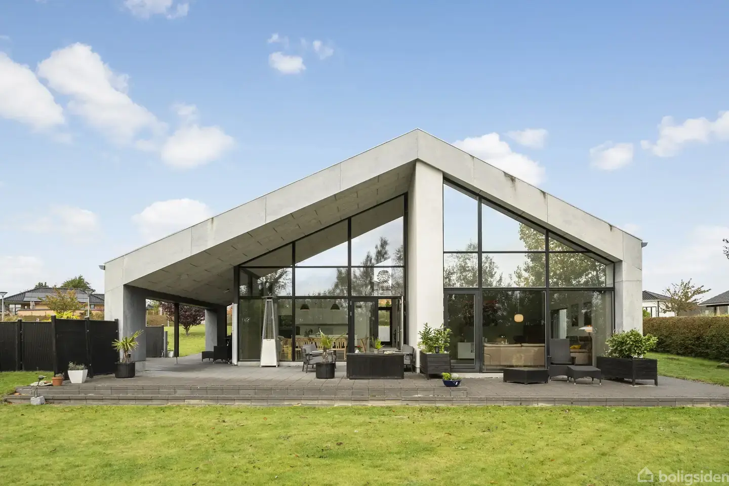 Villa på Kirsebærhaven 55, 5540 Ullerslev