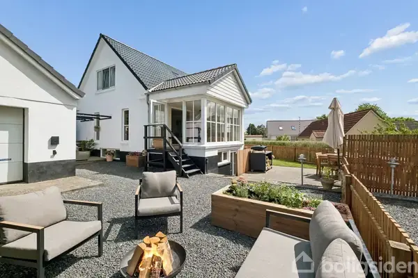 Villa på Tværvej 2, 9240 Nibe