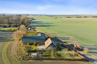 Landejendom på Hvilstedvej 17, Hvilsted, 8355 Solbjerg