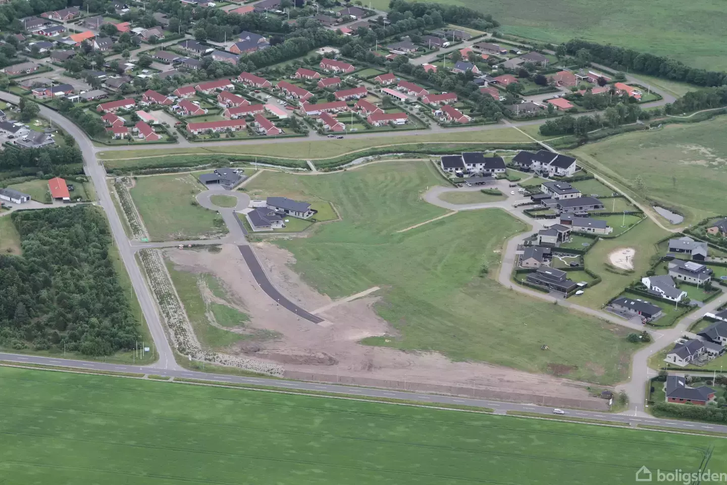 Byggegrunde ved Ganer Å - tæt ved skole og børnehave ! - View 3