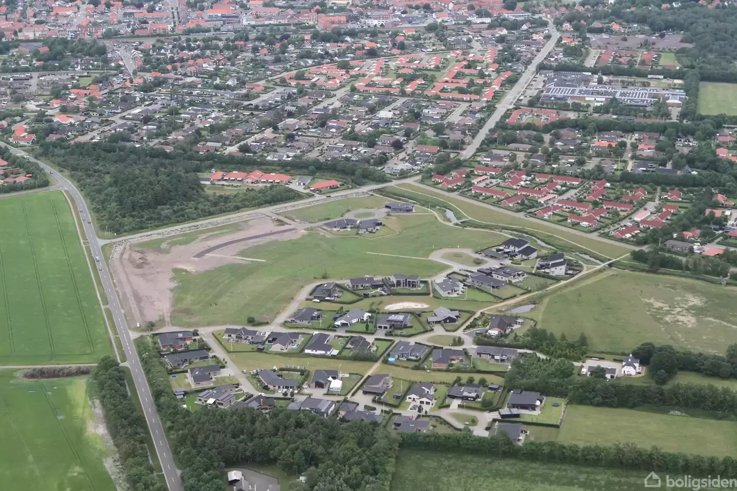 Byggegrunde ved Ganer Å - tæt ved skole og børnehave ! - View 4