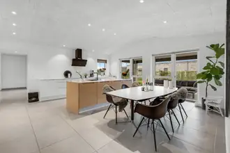 Villa på Østerlindparken 53, Lind, 7400 Herning