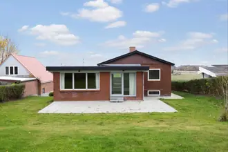 Villa på Kildegårdsvej 4, Ravnholt, 8310 Tranbjerg J