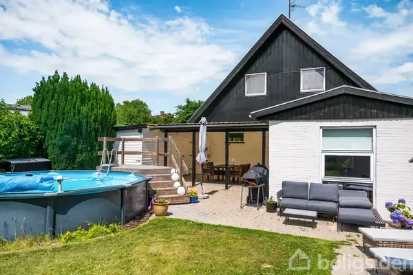 Villa på Solvænget 2, 2630 Taastrup