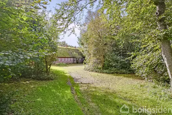 Landejendom på Klosterhedevej 10, 7620 Lemvig