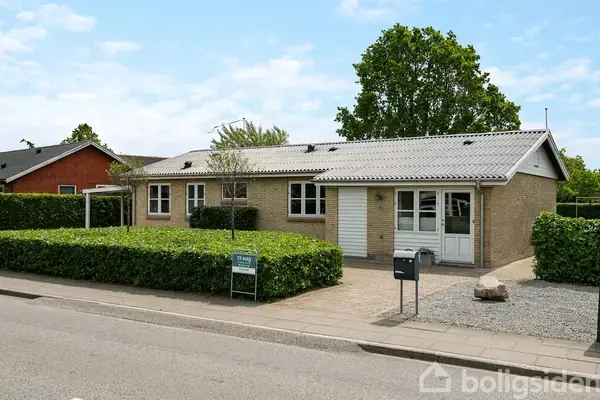 Villa på Møllegaardsvej 20, 6933 Kibæk