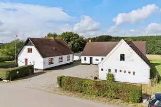 Landejendom på Kurupvej 3, Binderup, 6091 Bjert
