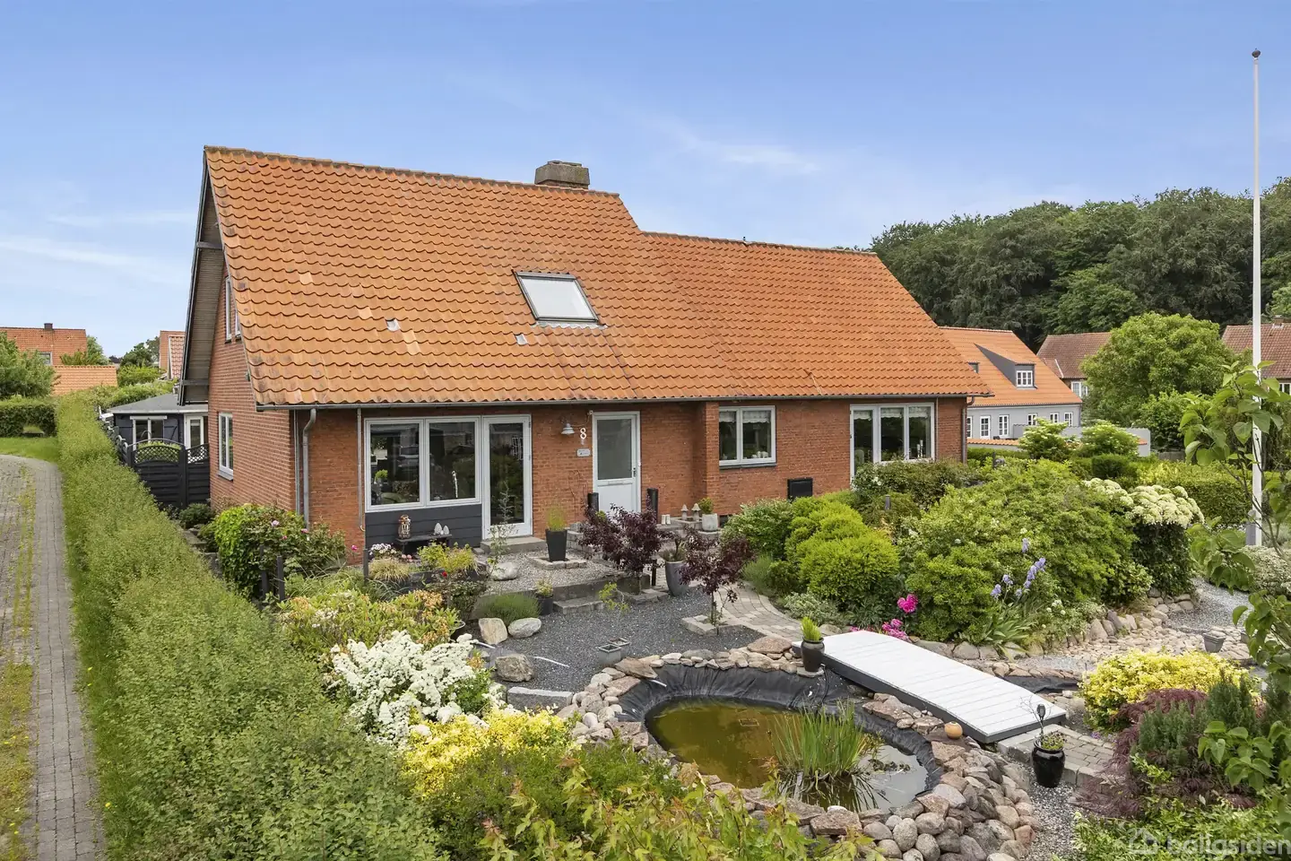 Rummelig villa tæt på havet