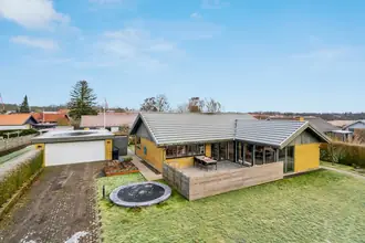 Villa på Kirkevænget 57, 8310 Tranbjerg J