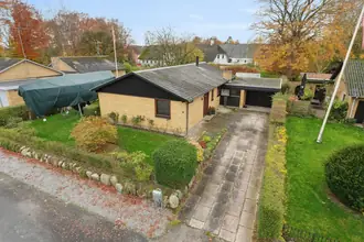 Villa på Bækkevej 2, Heden, 5750 Ringe