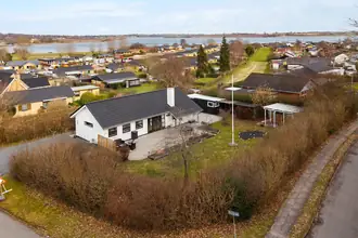 Villa på Strandlystvej 5, 5330 Munkebo