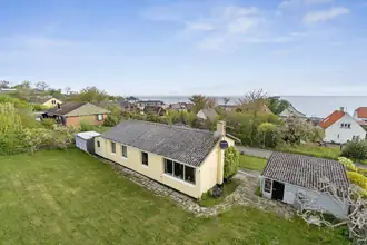 Villa på Lærkevænget 1, Sandkås, 3770 Allinge