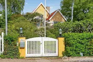 Villa på Gl Strandvej 234, 3050 Humlebæk