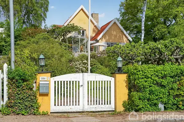 Villa på Gl Strandvej 234, 3050 Humlebæk