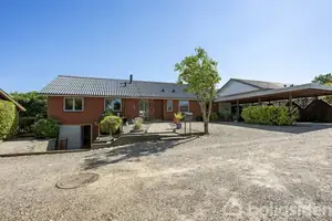 Villa på Holmgaardsvej 22, 8990 Fårup