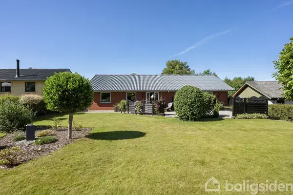 Villa på Holmgaardsvej 22, 8990 Fårup