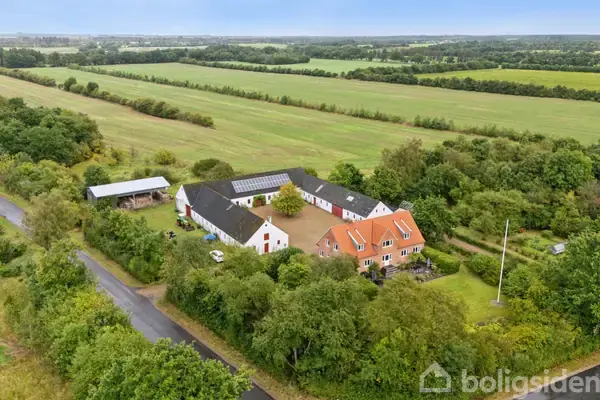 Landejendom på Del af Høgildvej 42, 7470 Karup J