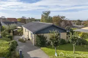 Villa på Højvej 11, 9830 Tårs