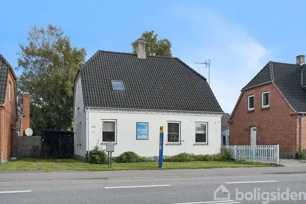 Villa på Vestre Landevej 124, 4951 Nørreballe