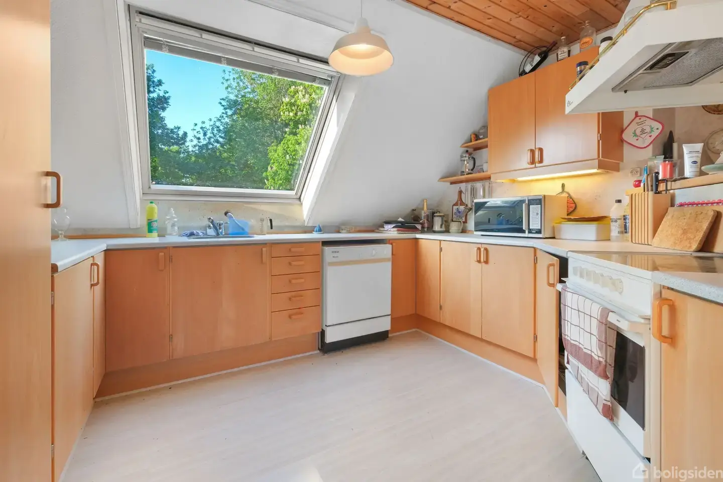 Pragtfuld 2-families-hus sælges i Gasse! - Visning 5