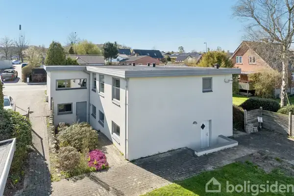 Villa på Hovedgaden 34, 8670 Låsby
