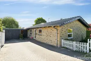 Villa på Midgårdsvej 14, 8800 Viborg