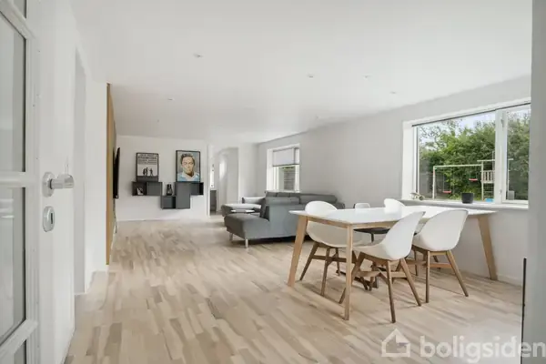 Villa på Åstorpvej 58, 6093 Sjølund