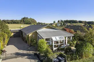 Villa på Egevej 15, Gærum, 9900 Frederikshavn